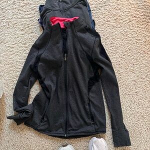 Bundle of 6 active tops